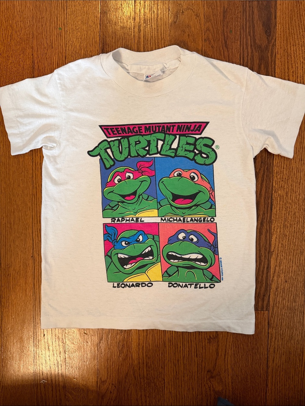 VINTAGE 1990 TMNT Teenage Mutant Ninja Turtles Tee